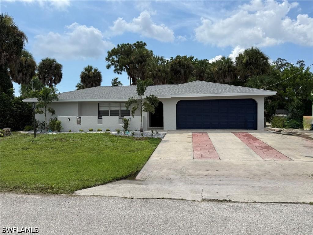 6090 Island Park Ct., Fort Myers, FL 33908