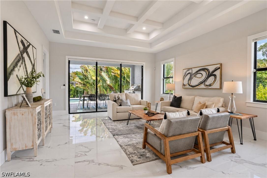 799 108th Ave., Naples, FL 34108