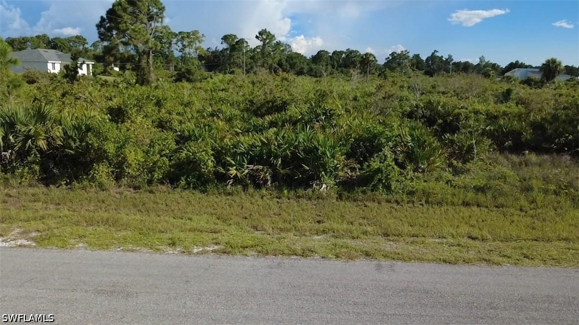 15 W 13th St., Lehigh Acres, FL 33972