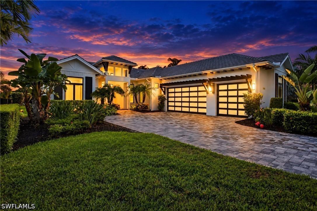 9845 Montiano Dr., Naples, FL 34113