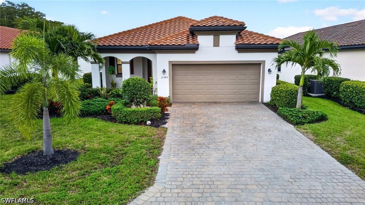 11593 Golden Oak Ter., Fort Myers, FL 33913