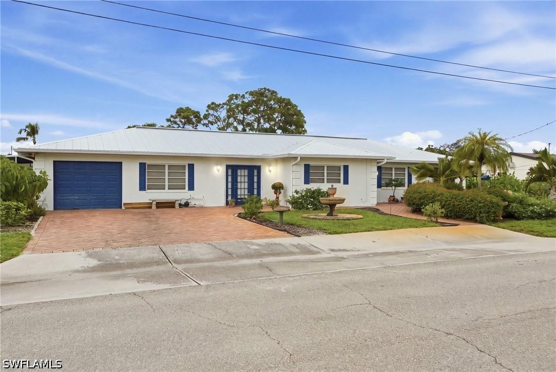 27268 Jolly Roger Ln., Bonita Springs, FL 34135