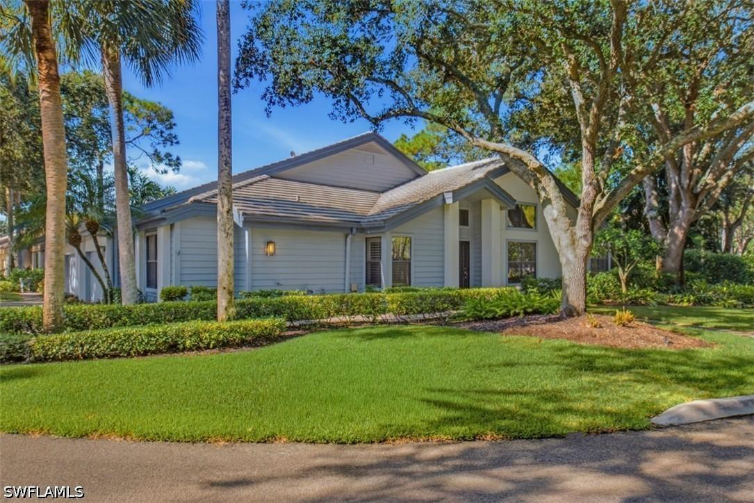 27120 Kindlewood Ln., Bonita Springs, FL 34134