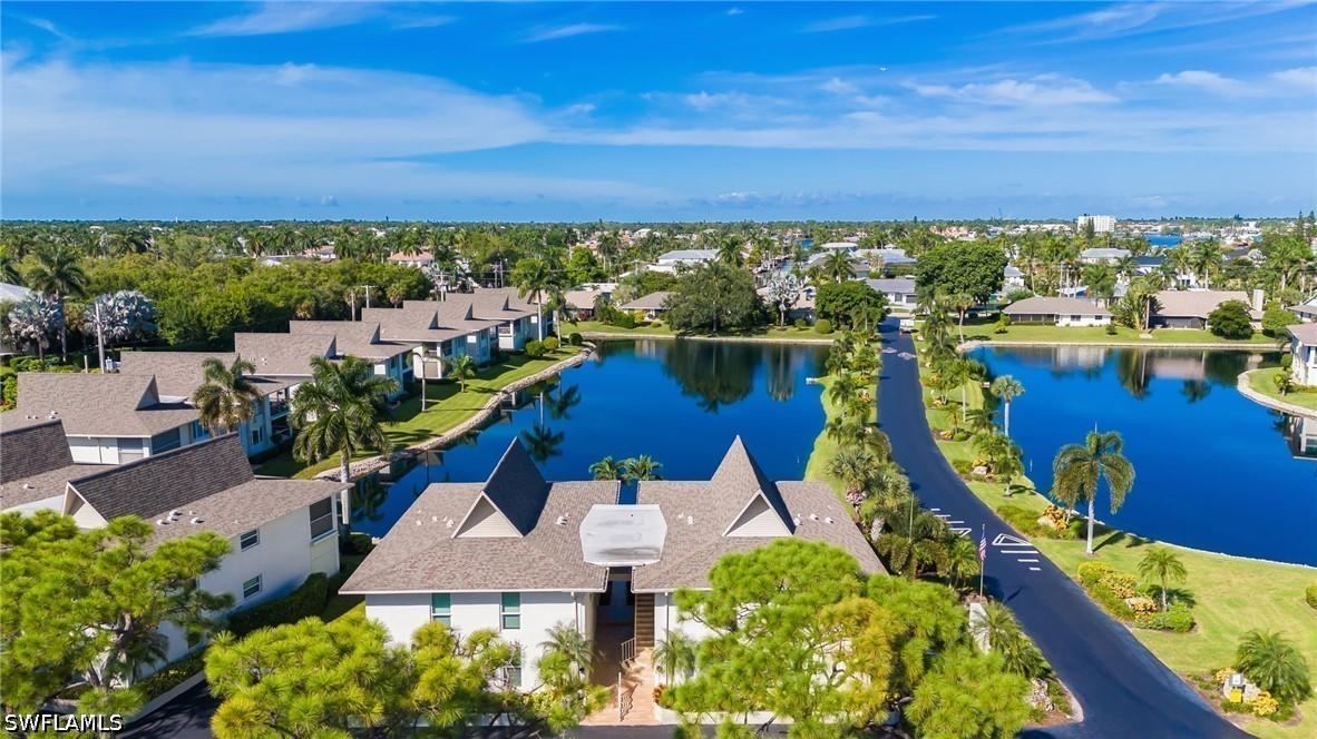 64 Georgetown Blvd., Naples, FL 34112