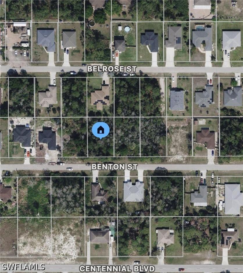 5426 Benton St., Lehigh Acres, FL 33971