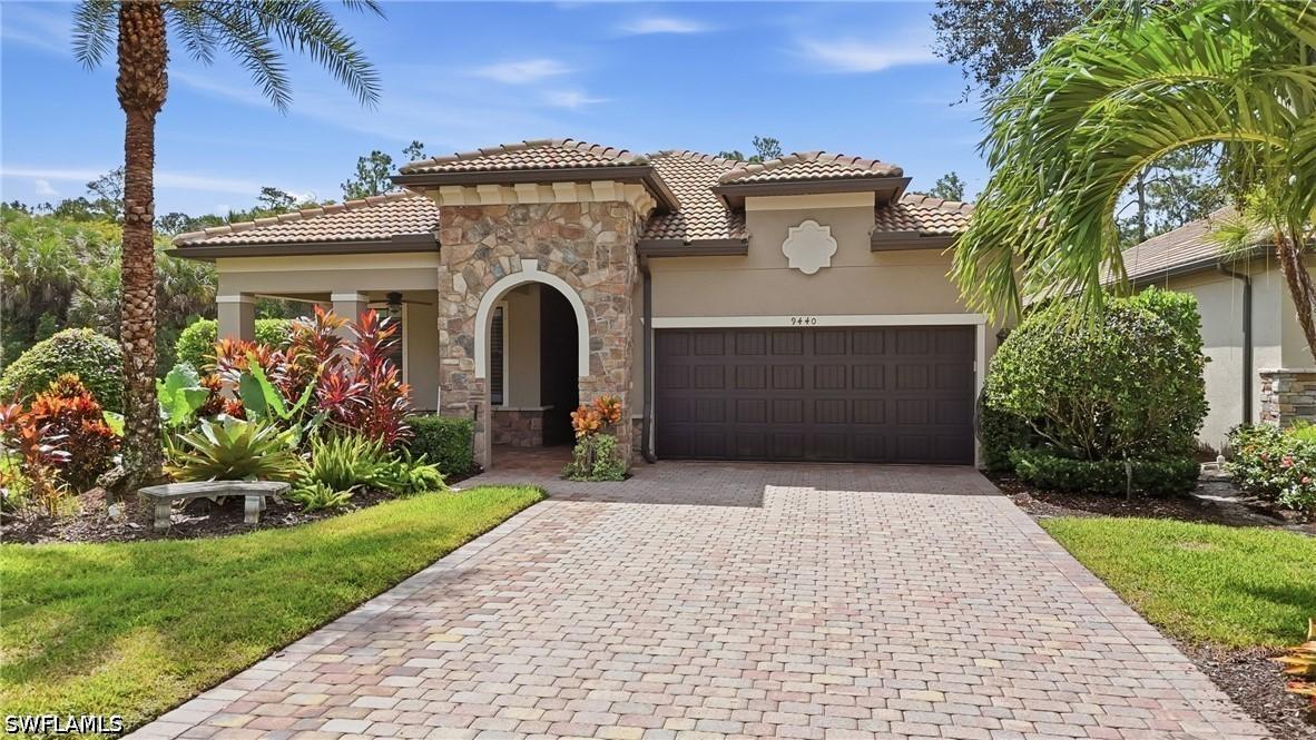 9440 Whooping Crane Way, Naples, FL 34120
