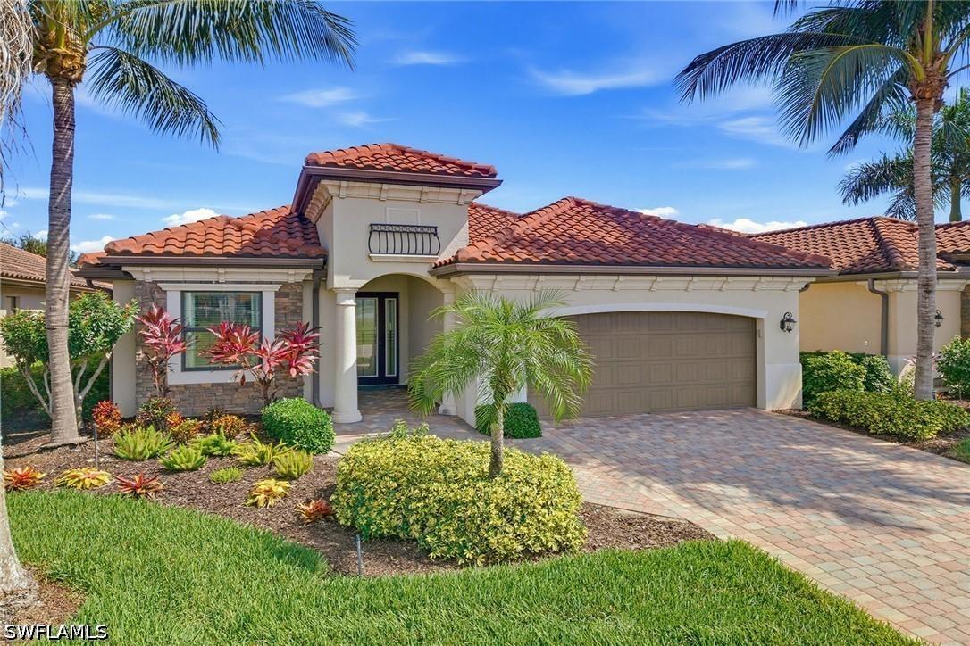 2918 Aviamar Cir., Naples, FL 34114