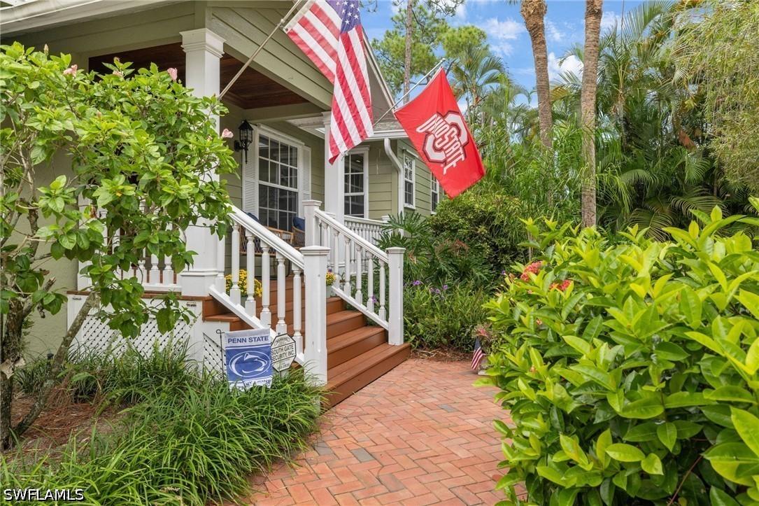 494 Chatham Cir., Naples, FL 34110