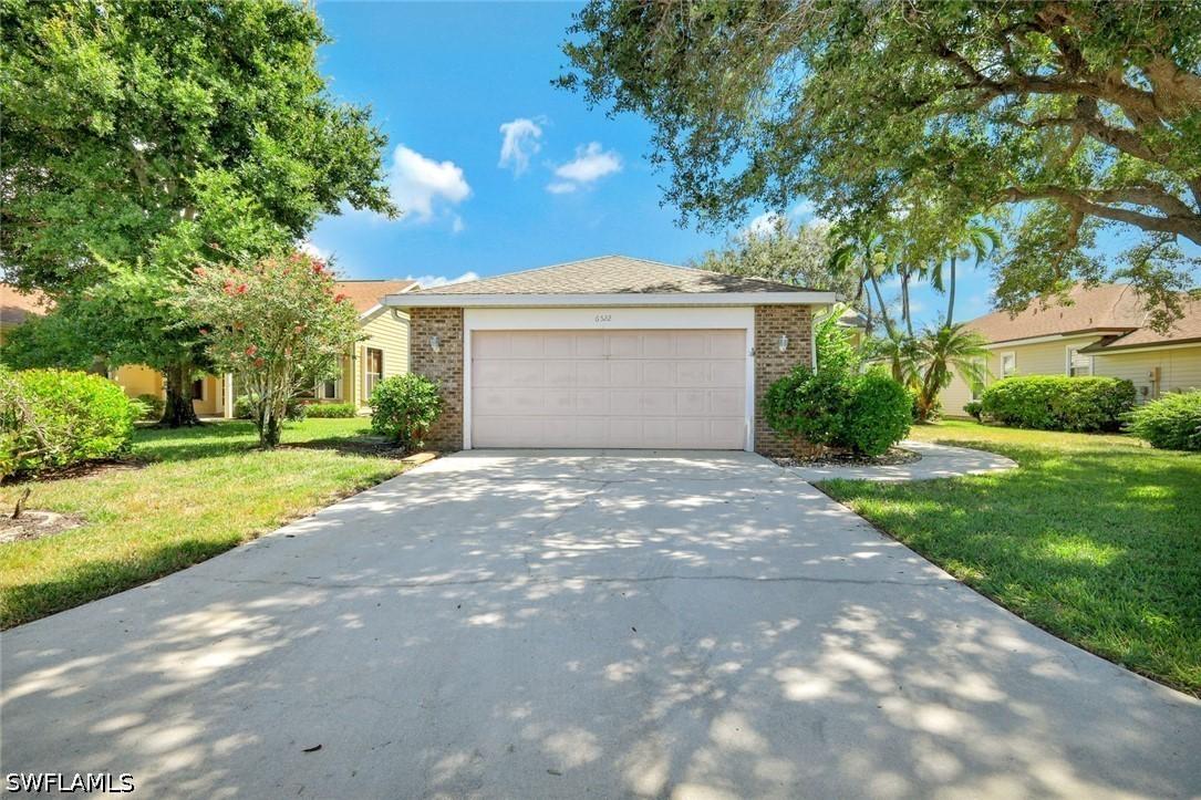 6522 Ilex Cir., Naples, FL 34109
