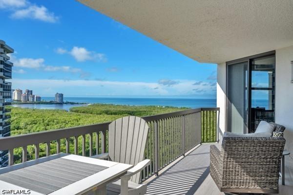 6075 Pelican Bay Blvd. #1403, Naples, FL 34108