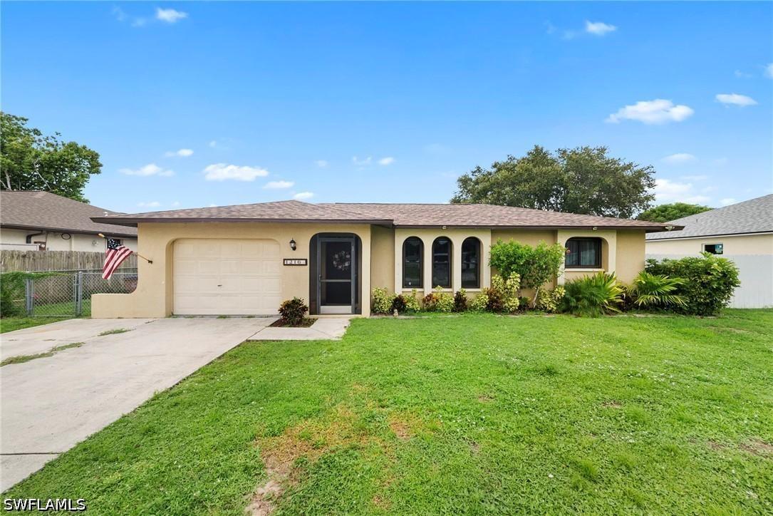 1216 SE 21st Pl., Cape Coral, FL 33990