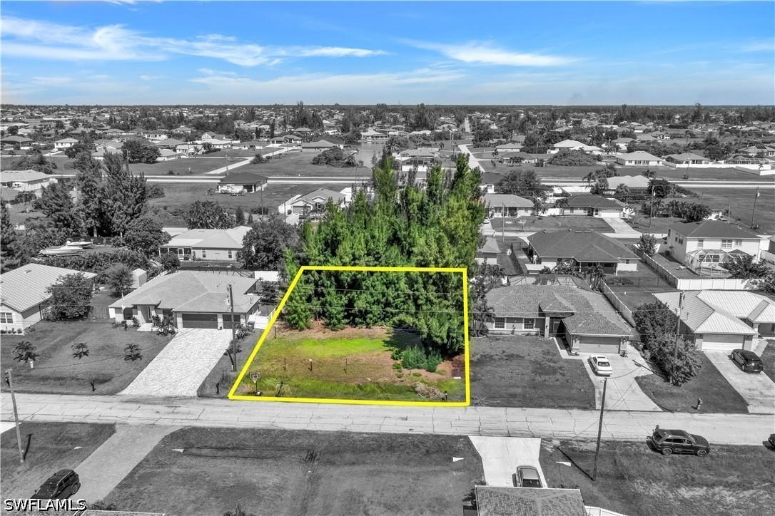 2829 NW 7th St., Cape Coral, FL 33993