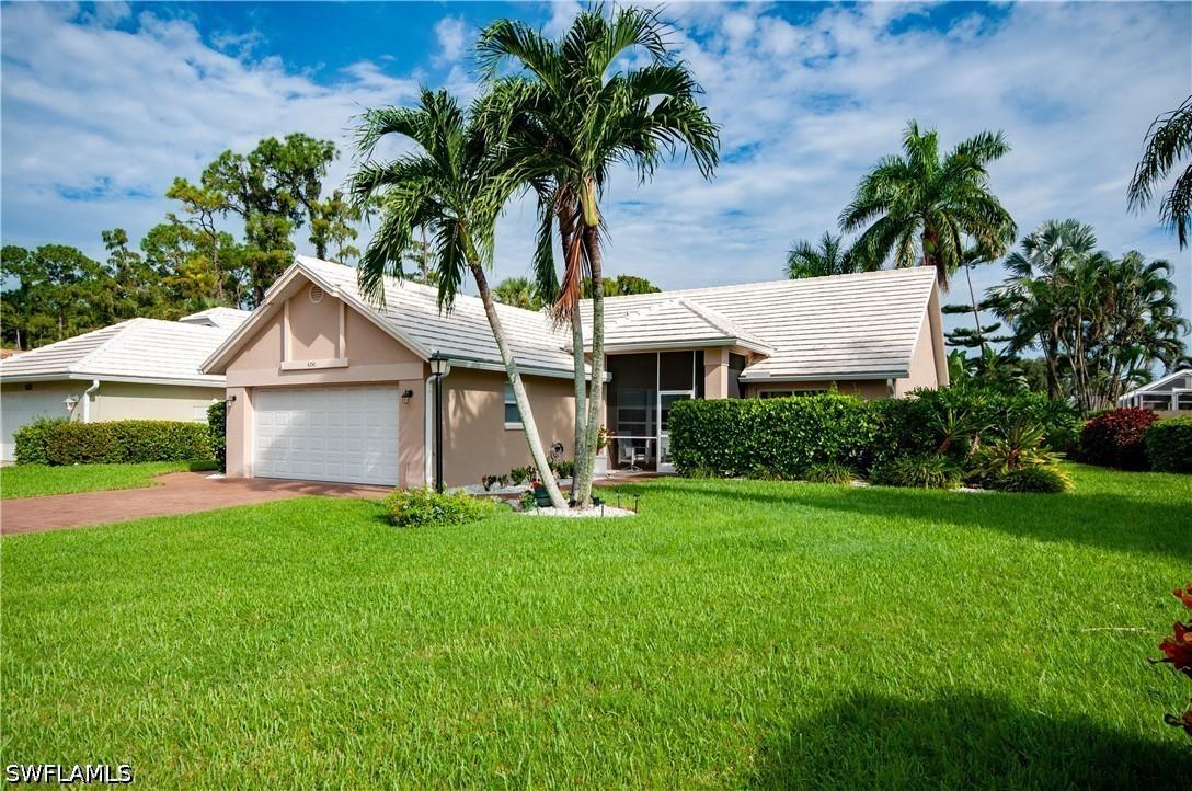 6041 Westbourgh Dr., Naples, FL 34112