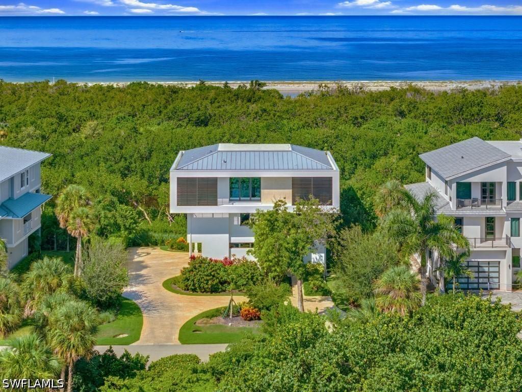 706 Waterside Dr., Marco Island, FL 34145