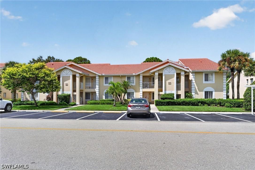 7707 Jewel Ln. #104, Naples, FL 34109