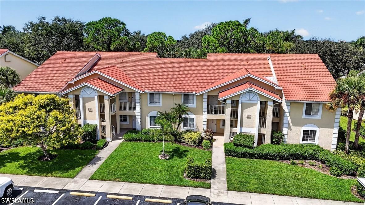 7707 Jewel Ln. #104, Naples, FL 34109