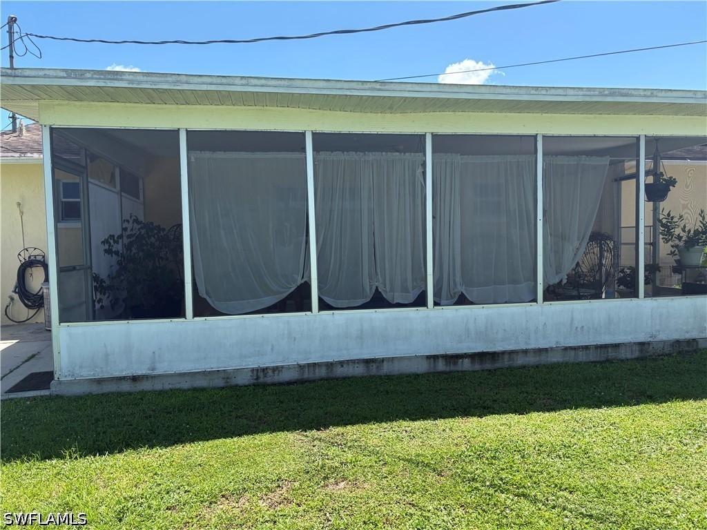2157 Dominica Ave., Fort Myers, FL 33905