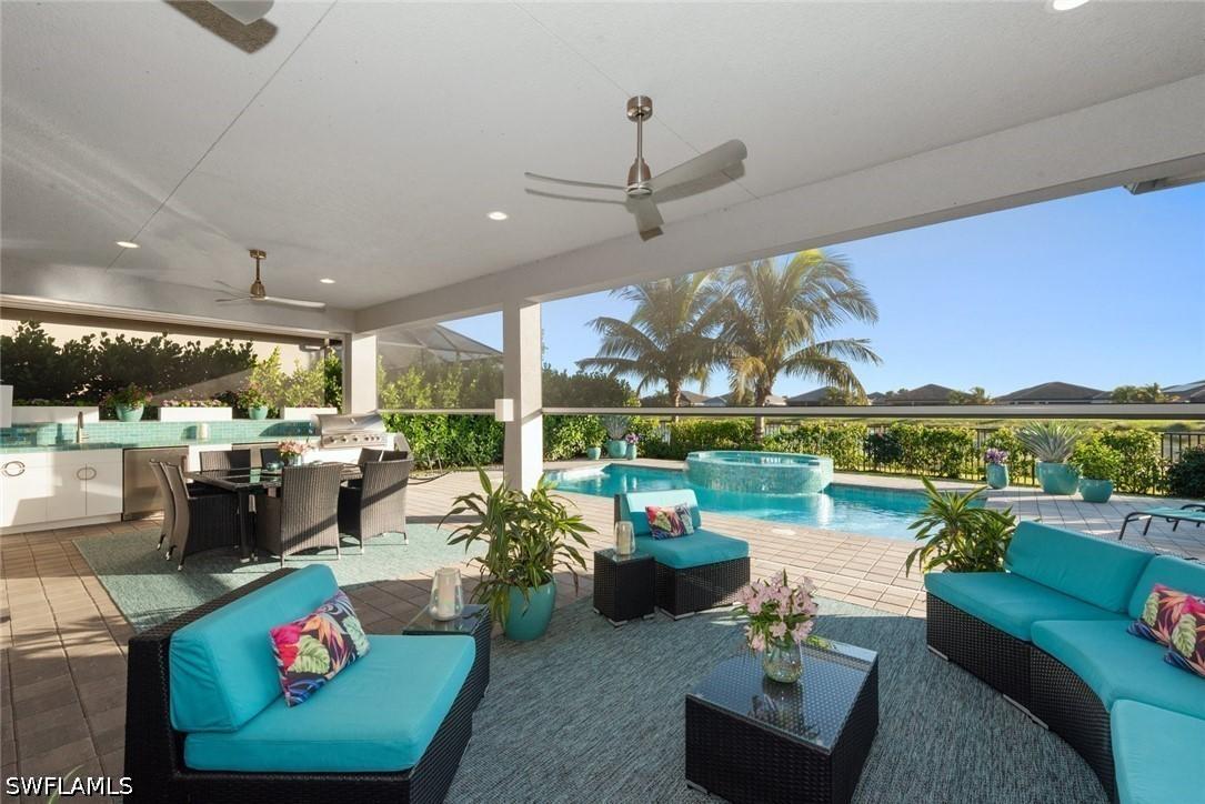 12044 Oleander Ave., Naples, FL 34120