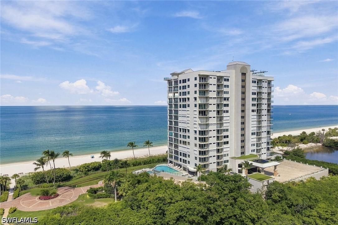 10 Seagate Dr. #6N, Naples, FL 34103