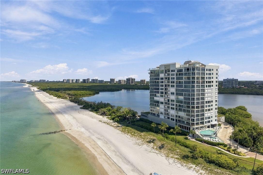 10 Seagate Dr. #6N, Naples, FL 34103