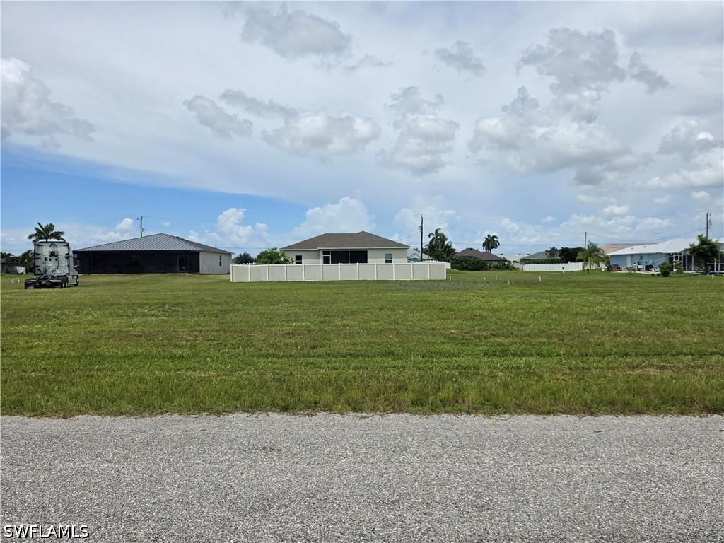 3319 NW 4th St., Cape Coral, FL 33993
