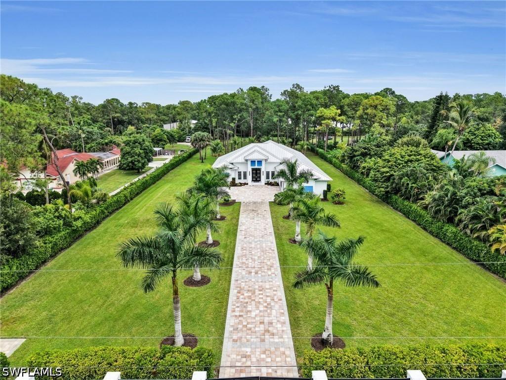 6145 Sea Grass Ln., Naples, FL 34116