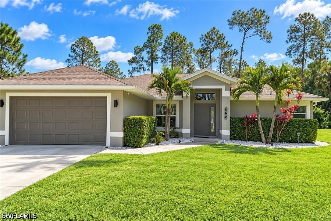2982 2nd St., Naples, FL 34120