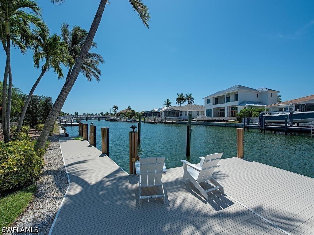 466 Clifton Ct., Marco Island, FL 34145