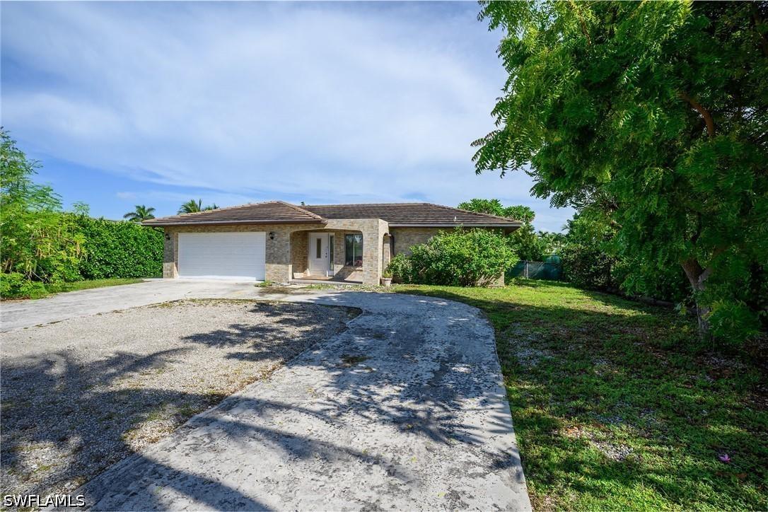 350 Columbus Way, Marco Island, FL 34145