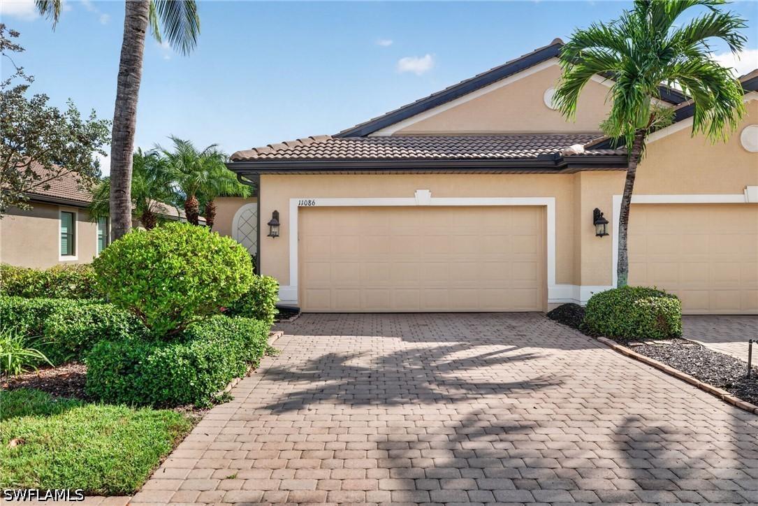 11086 St Roman Way, Bonita Springs, FL 34135