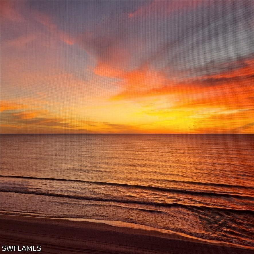 10701 Gulf Shore Dr. #901, Naples, FL 34108