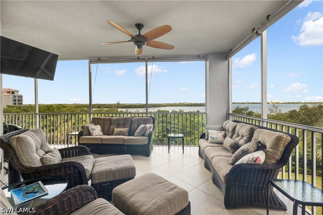 201 Vintage Bay Dr. #B 18, Marco Island, FL 34145