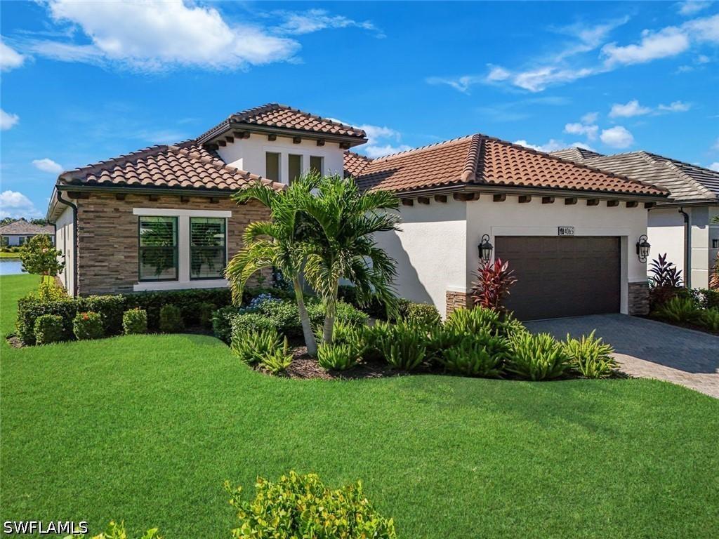 4065 Aquila Pl., Naples, FL 34120
