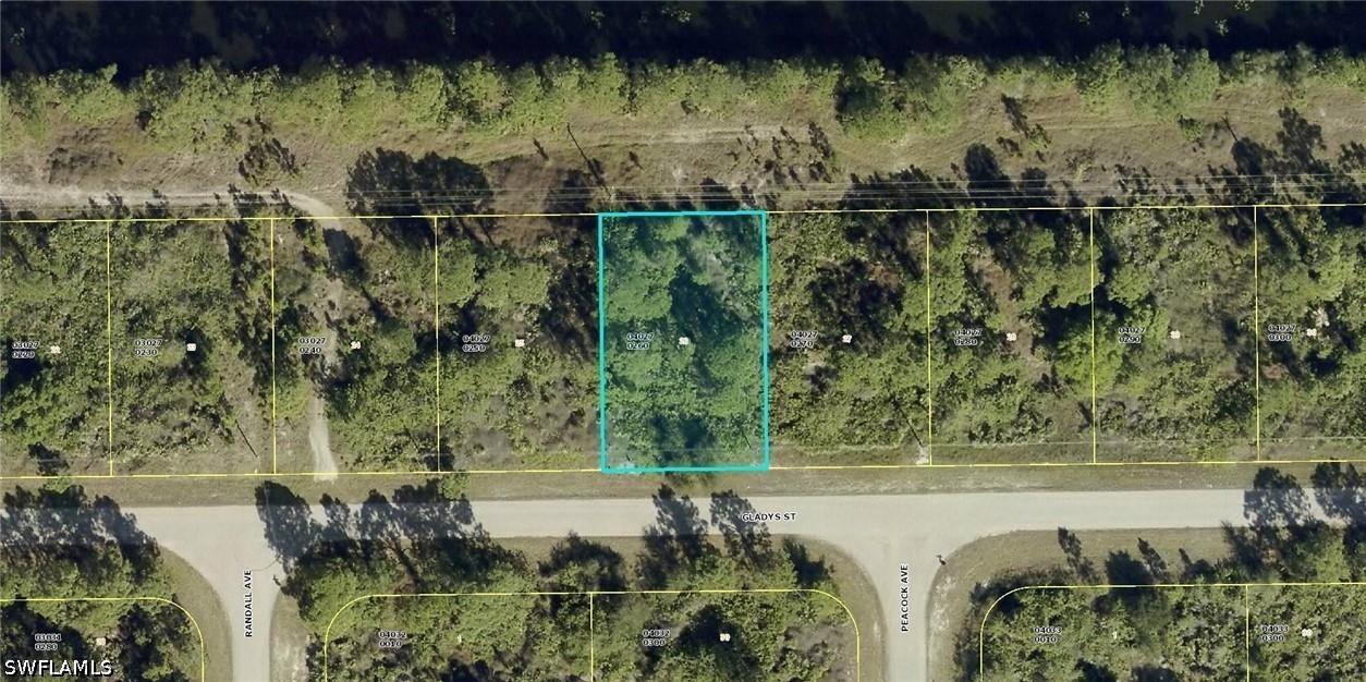 1035 Gladys St., Lehigh Acres, FL 33974