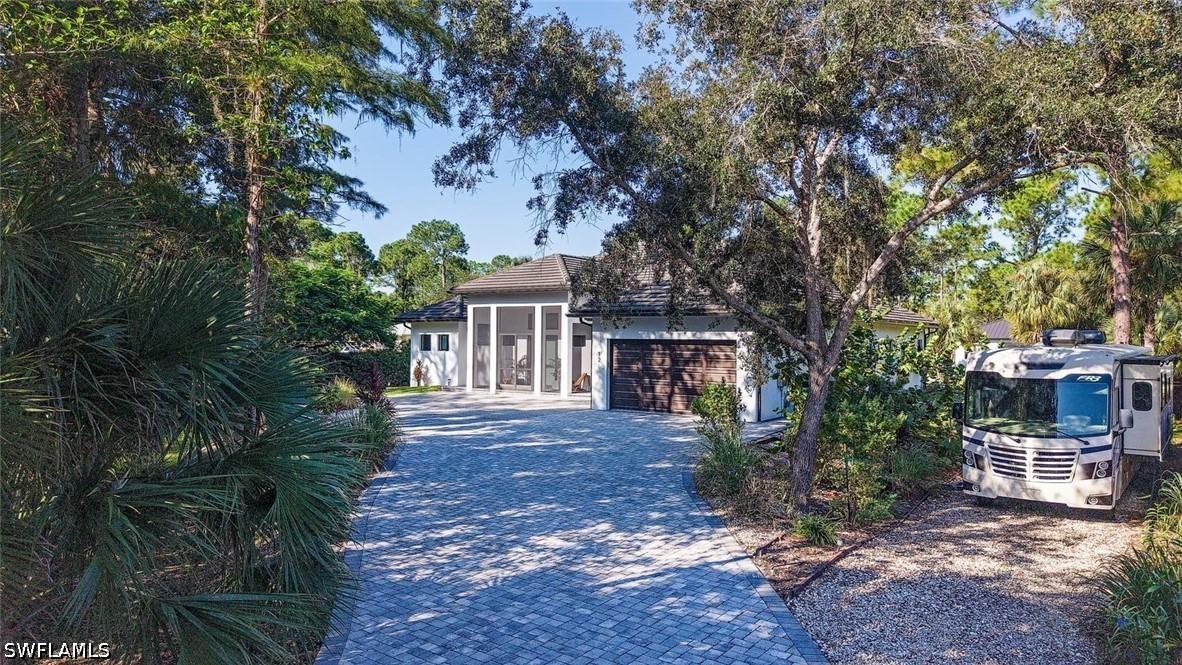 12 35th Ave., Naples, FL 34120