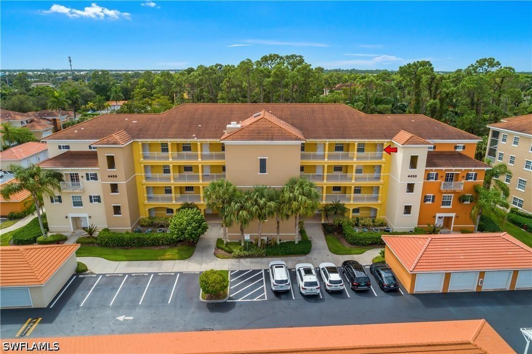 4450 Botanical Place Cir. #406, Naples, FL 34112
