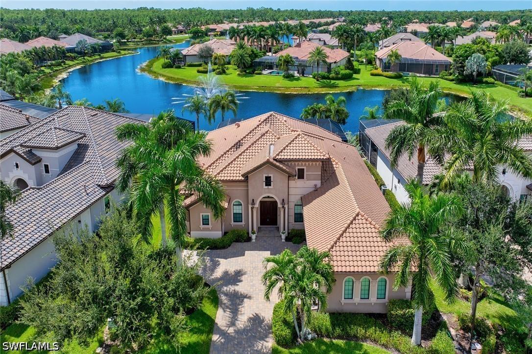 6646 Costa Cir., Naples, FL 34113