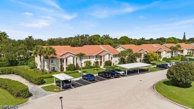 7701 Jewel Ln. #202, Naples, FL 34109