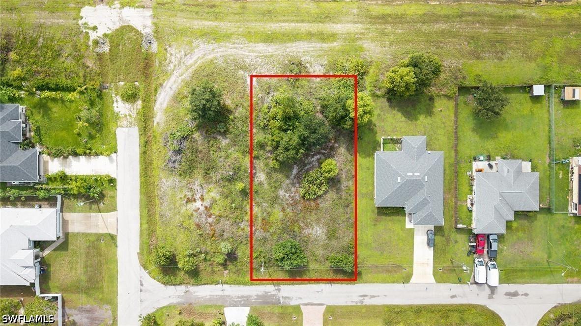 4404 Loraine Ave., Lehigh Acres, FL 33976