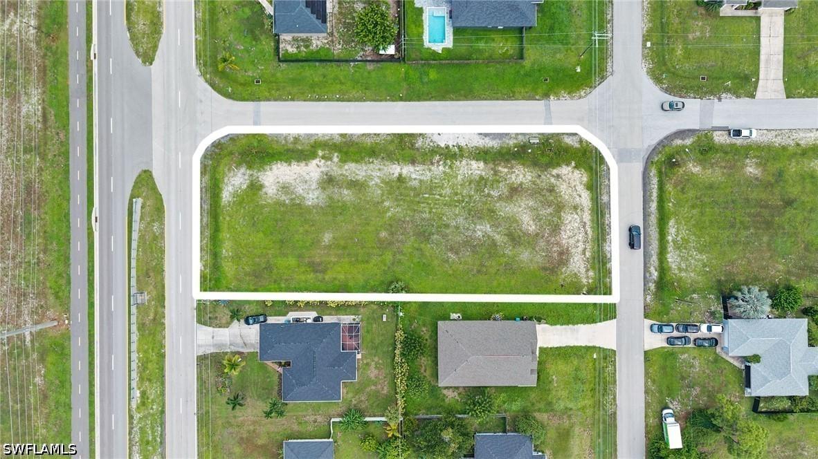 2114 Kismet Pkwy., Cape Coral, FL 33993