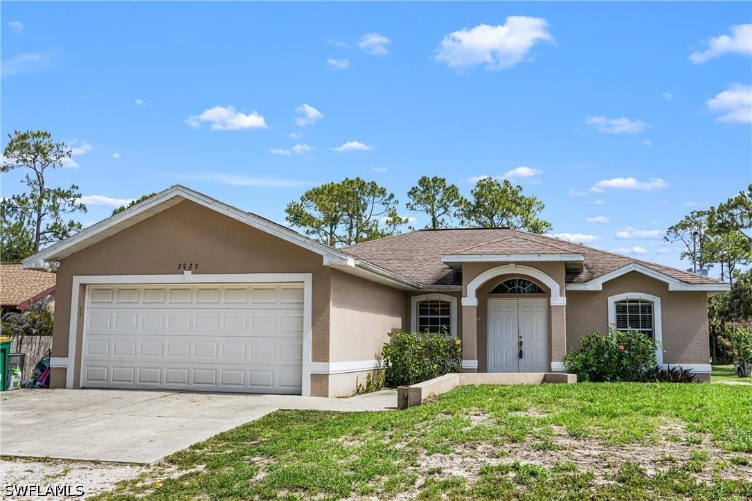 2923 14th Ave., Naples, FL 34117