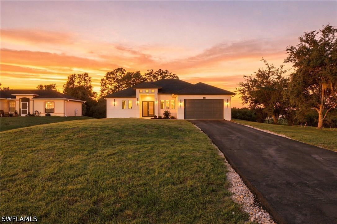 2348 72nd Ave., Naples, FL 34120