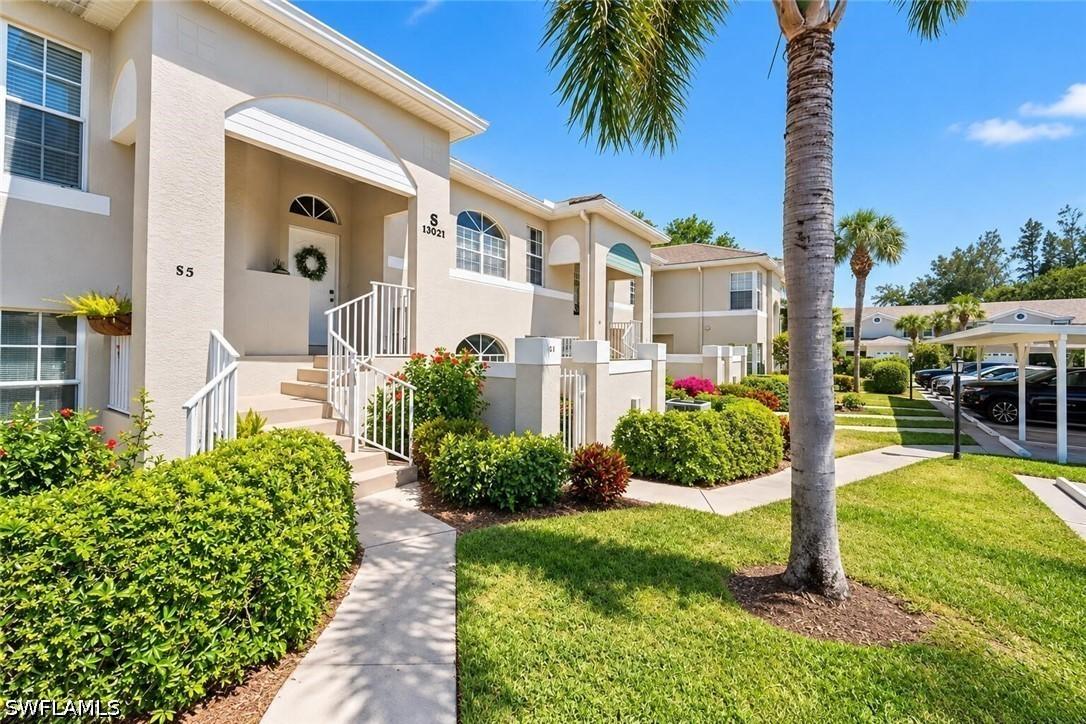 13021 Hamilton Harbour Dr. #S5, Naples, FL 34110
