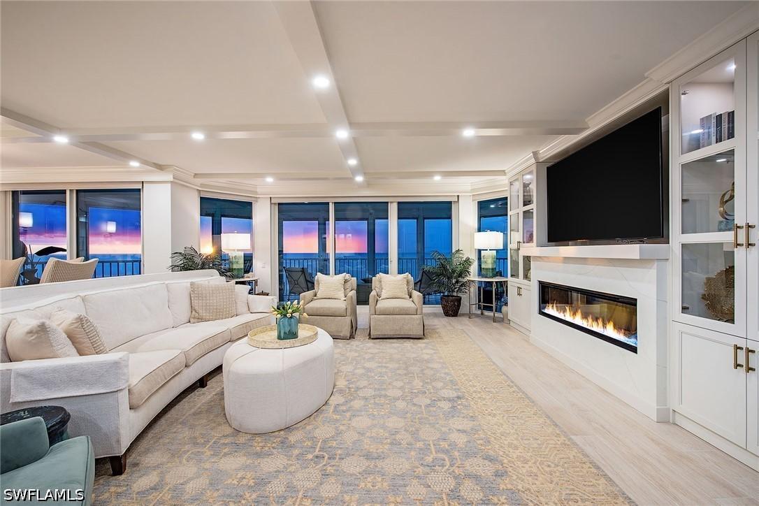 4401 Gulf Shore Blvd. #1001, Naples, FL 34103
