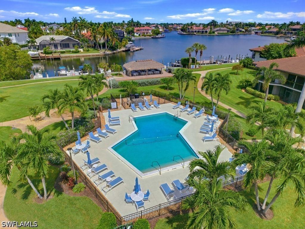 525 Seaview Ct. #M4, Marco Island, FL 34145