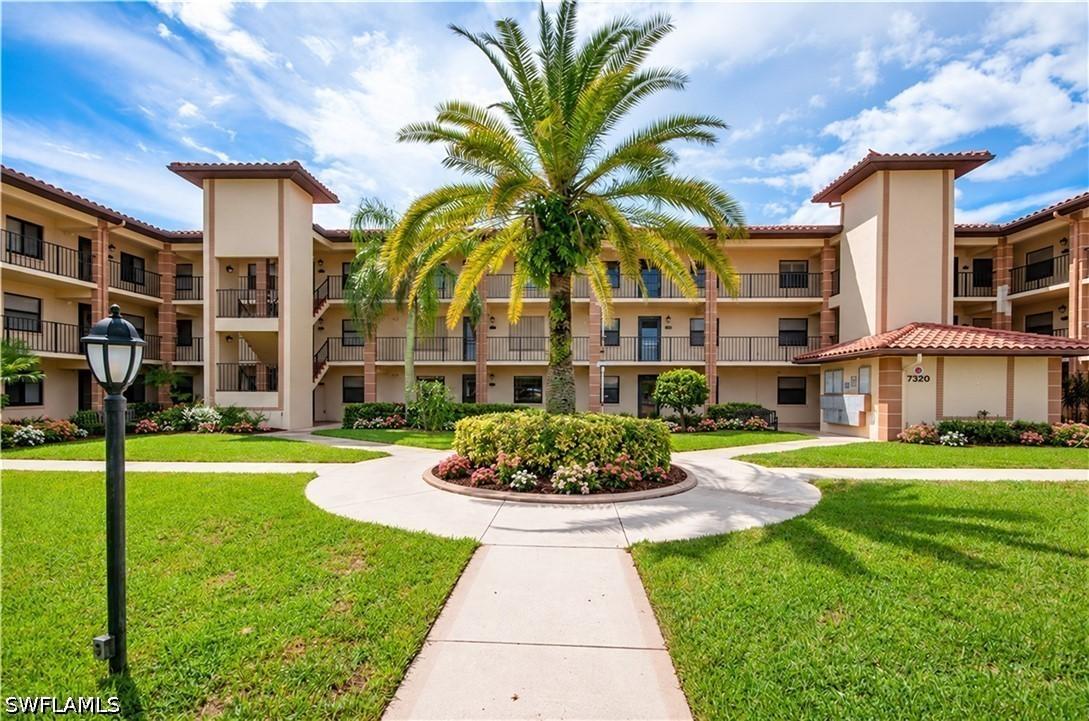 7320 Province Way #2105, Naples, FL 34104