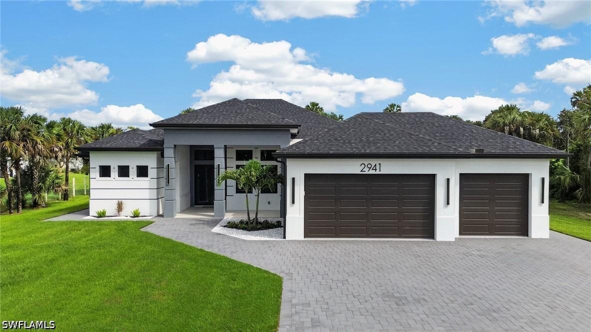 2941 32nd Ave., Naples, FL 34117