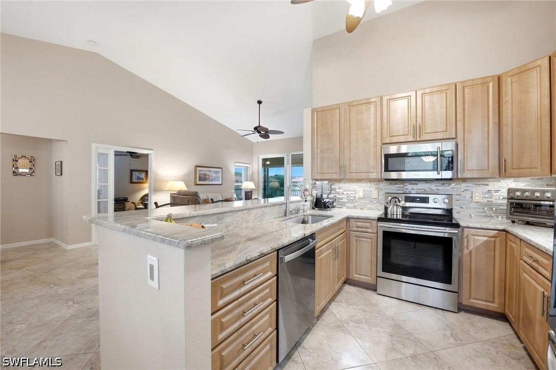 2555 Aspen Creek Ln. #201, Naples, FL 34119
