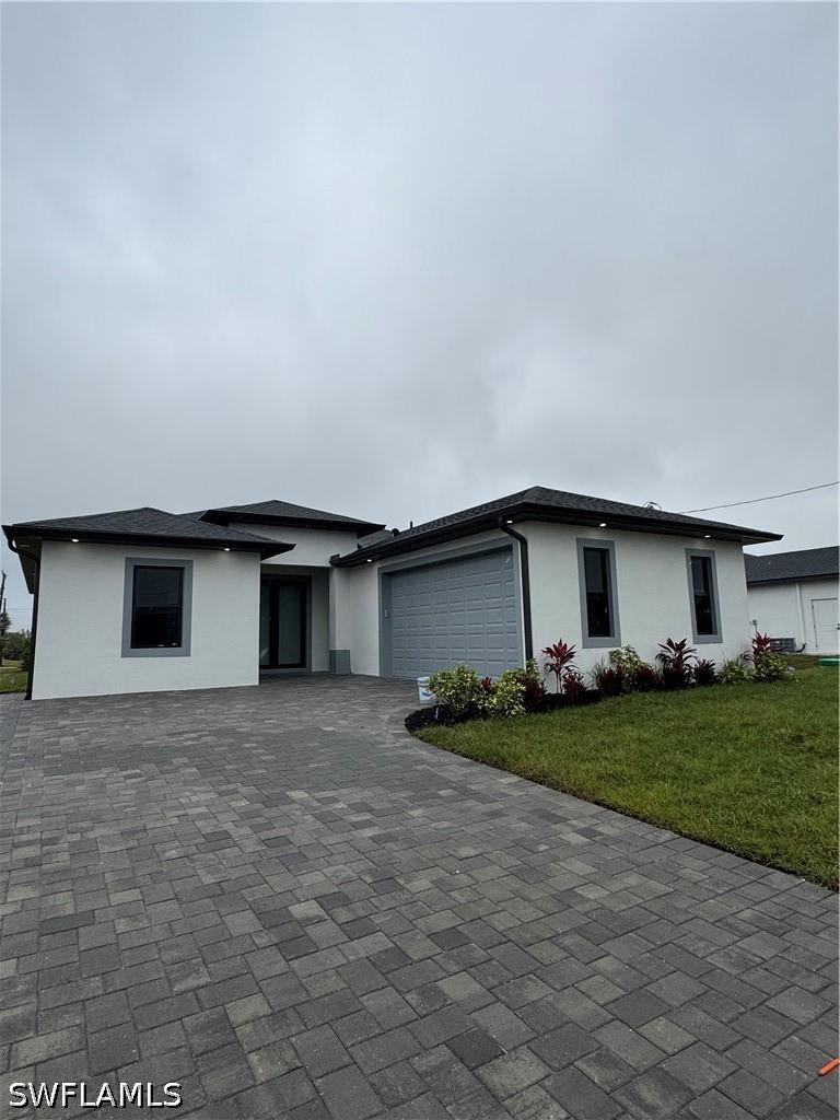 3107 9th St., Lehigh Acres, FL 33972