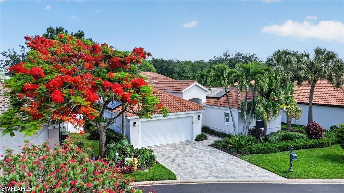 1523 Whispering Oaks Cir., Naples, FL 34110